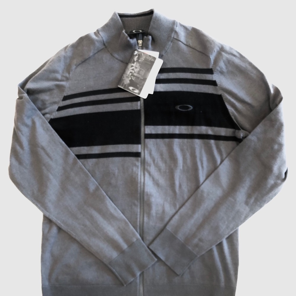 New Oakley Tech Thermal Sweater with *ThermOgauge